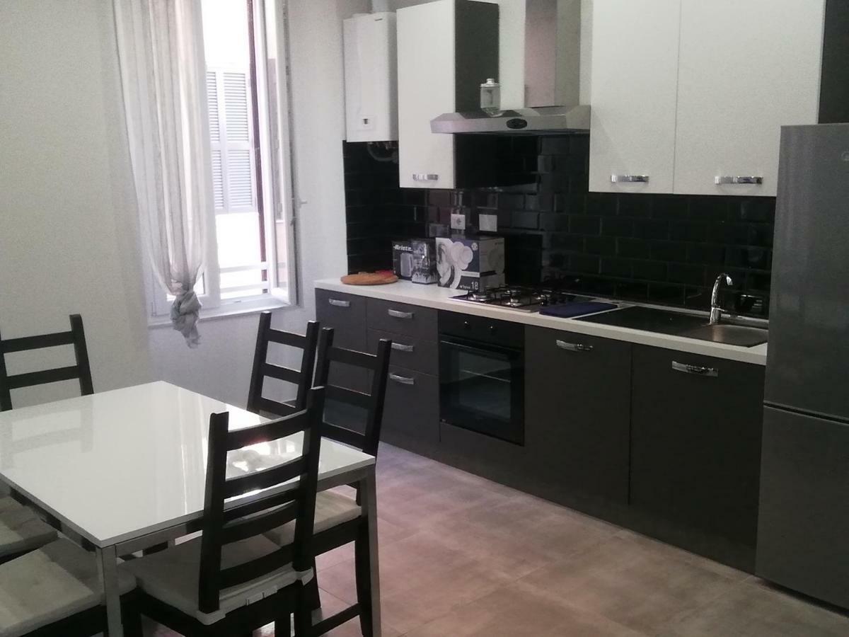 Ferienwohnung Residenza Ermete Civitavecchia Exterior foto